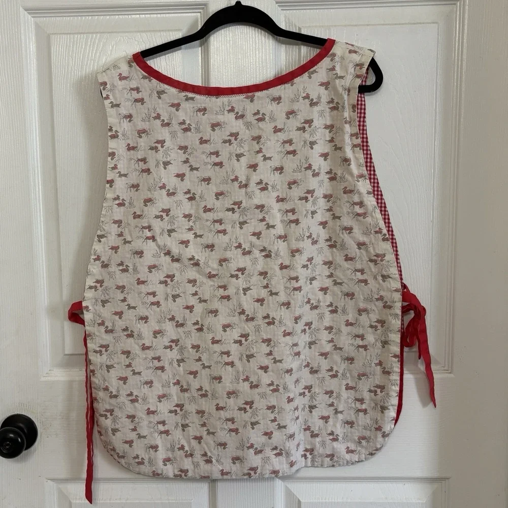 Vtg Handmade Full Apron Ducks Reversible Pockets CottageCore Granny Trad-Wife